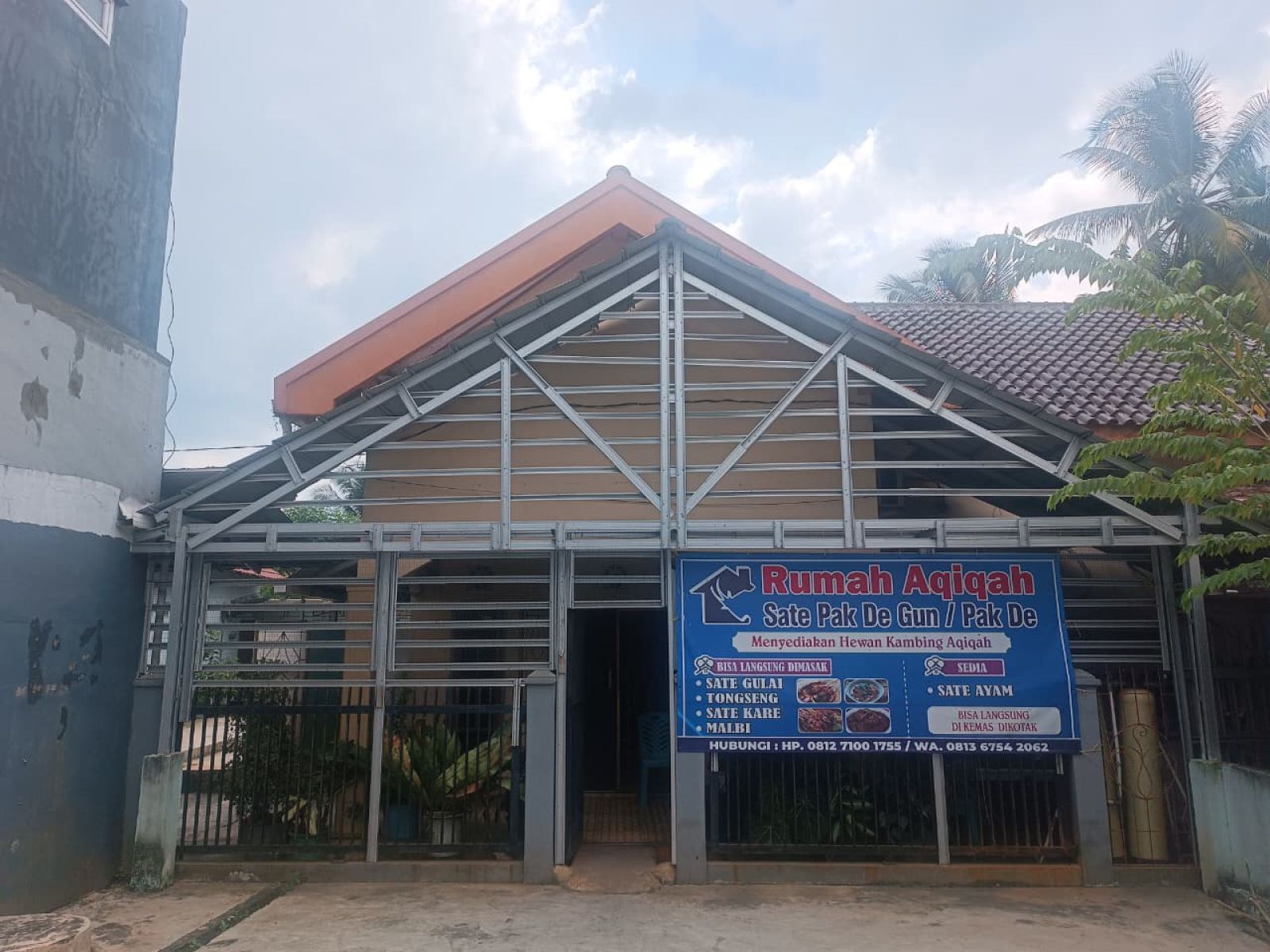 Tentang Sate Pakde Gun